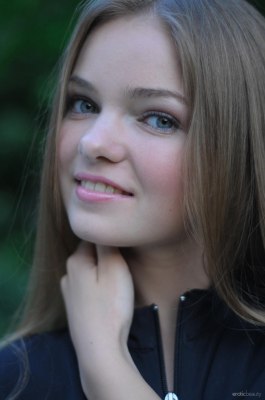 Bridgit A in Tour Erotic Beauty