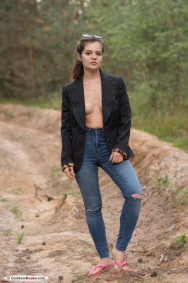 Pola 2 Goddess Nudes